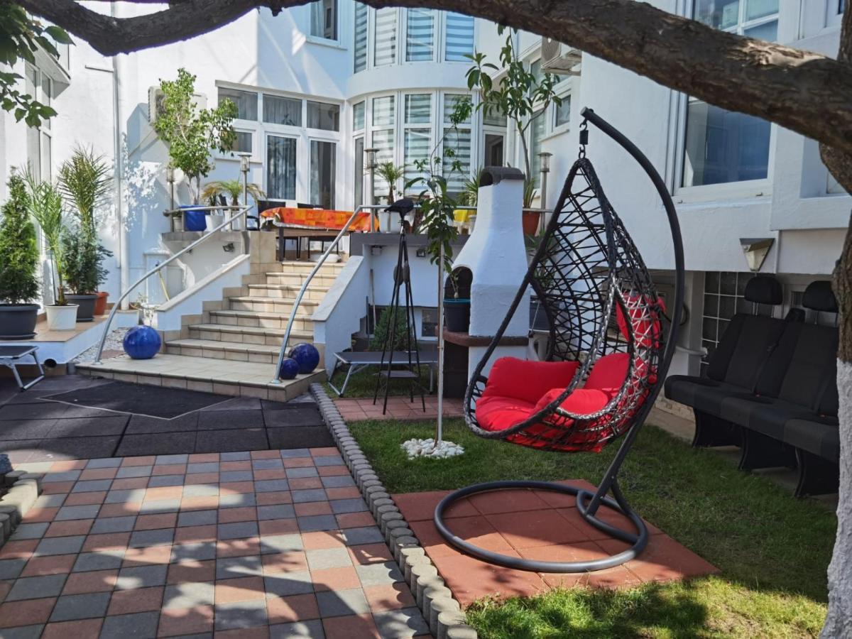 Fitness House With Garden Hotel Constanta Exterior photo